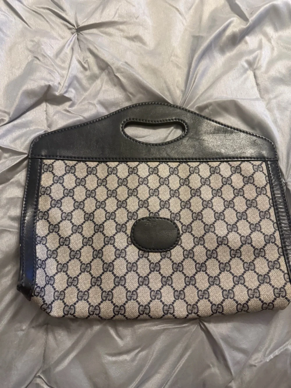 Gucci Beige and Black GG Canvas Tote - Picture 10 of 12